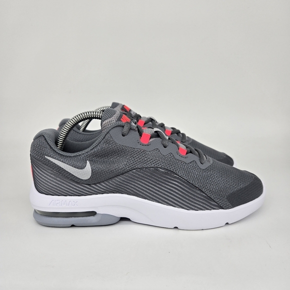 Nike Air Max Advantage 2 GS Big Kids Athletic Shoes Size 5Y - Picture 3 of 8